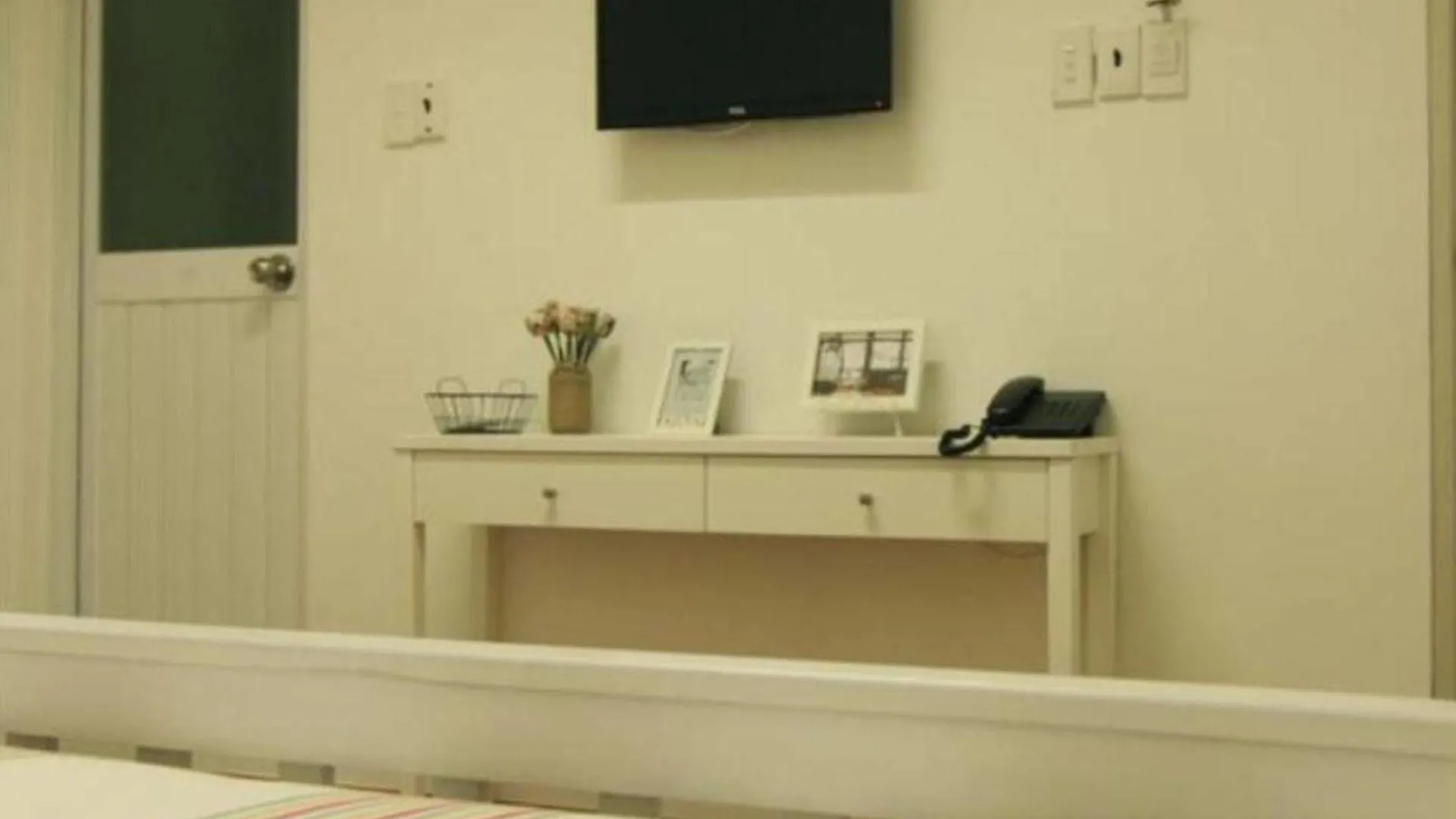 הו צ'י מין סיטי Lily Hostel לינה וארוחת בוקר